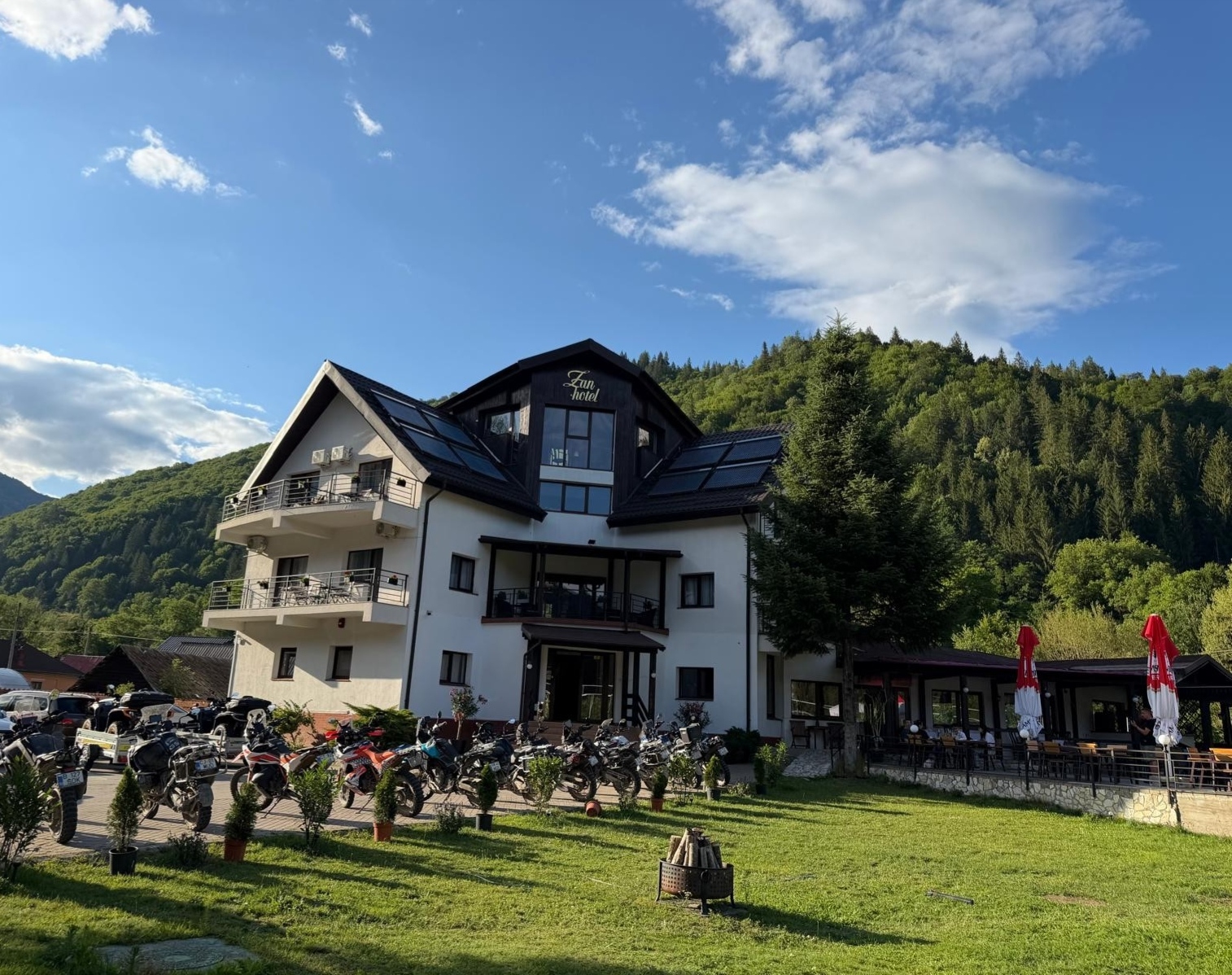 Zan Hotel 2